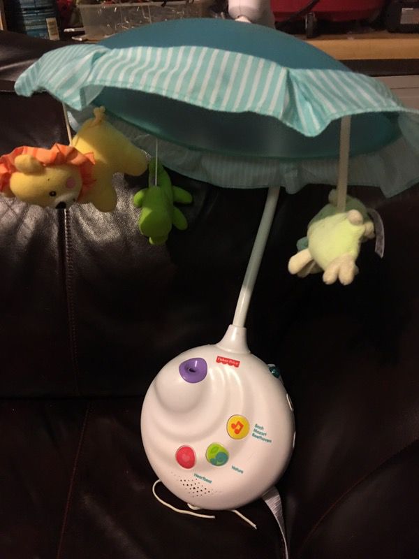 Battery operated crib mobile