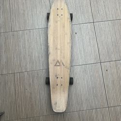 Magneto 44 Inch Kicktail Cruiser Long Board Mint Condition 