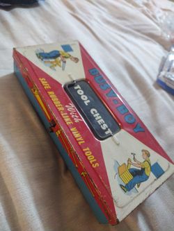 Busy Boy toy chest