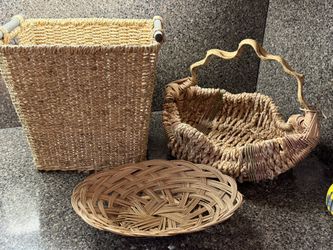 Wicker/straw Baskets- Free