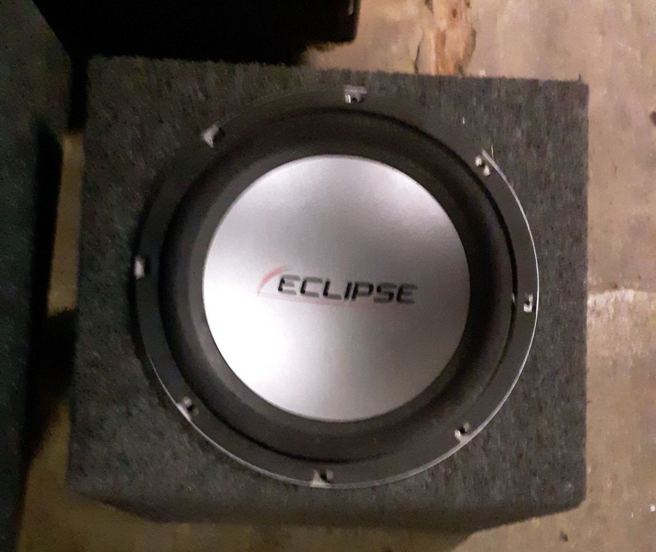 Eclipse Subwoofer With Seal Box