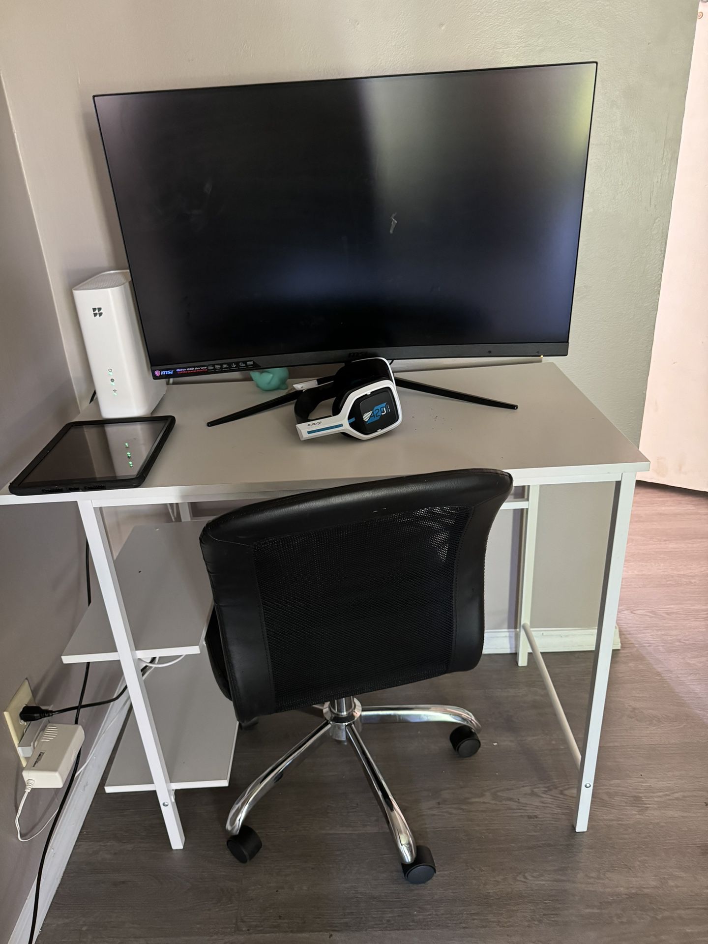 MSI 31.5 Curved Monitor 1 ms 
