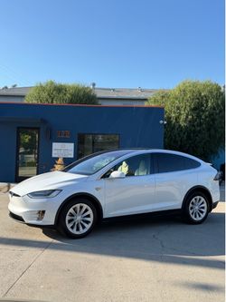 Tesla Model X 2016 90D Free Supercharging