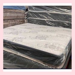 King size mattress/ Colchon