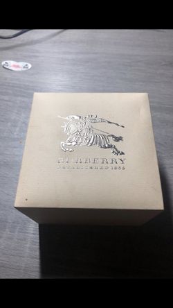 Men’s classic Burberry watch