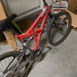 24" Dynacraft Gauntlet Boys Mountain Bike – Adventure-Ready for Ages 12+, Durable & Fun Ride