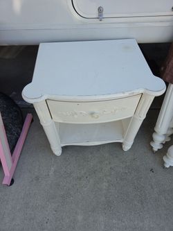 Bedroom set twin