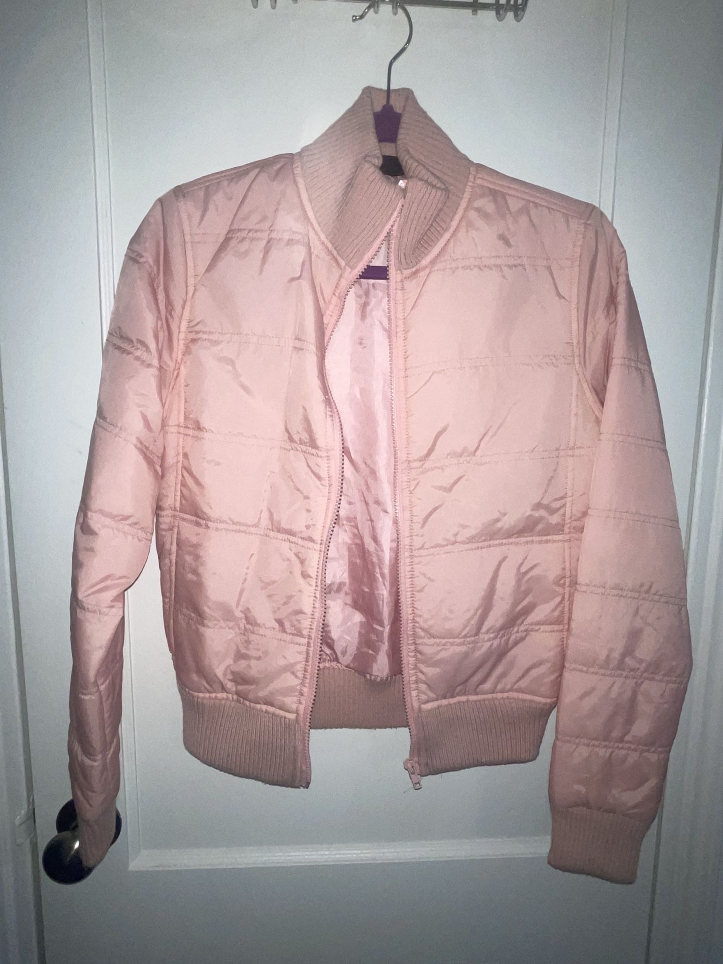 Lightweight Pink Puffer Jacket Small