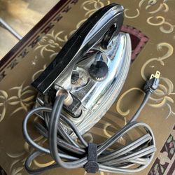 Vintage Travel Iron