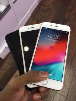 iPhone 7 32GB / 128GB Factory Unlocked Excellent Condition With Free Charger