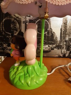Dora the Explorer 17” 3D flower Desk Lamp & Nightlight Purple Works READ

 Thumbnail