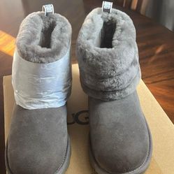 Ugg Short Boots 