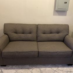 Fold Out Full-Size Couch Thumbnail