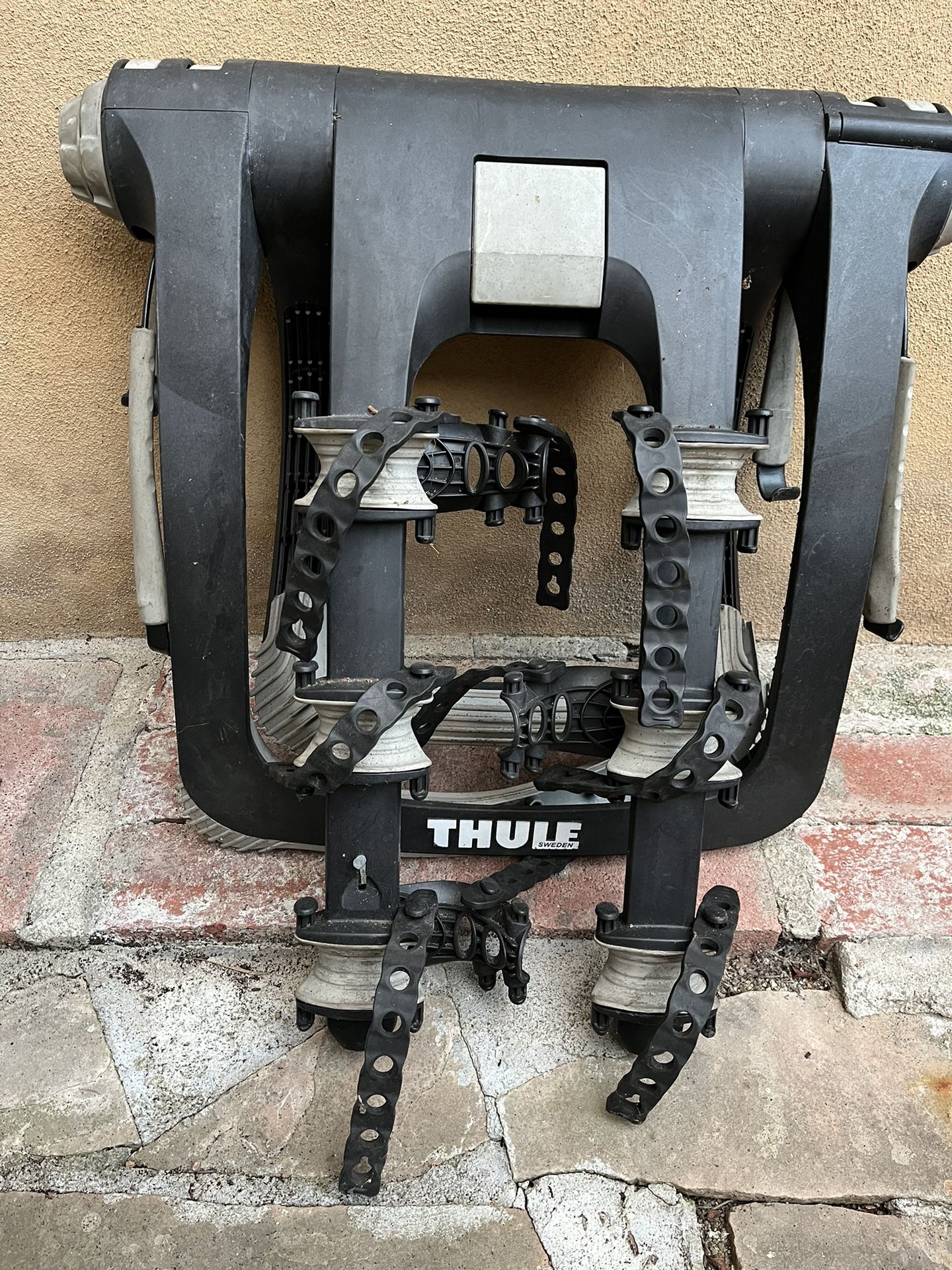 Thule Bike Rack for Sale in San Diego, CA OfferUp