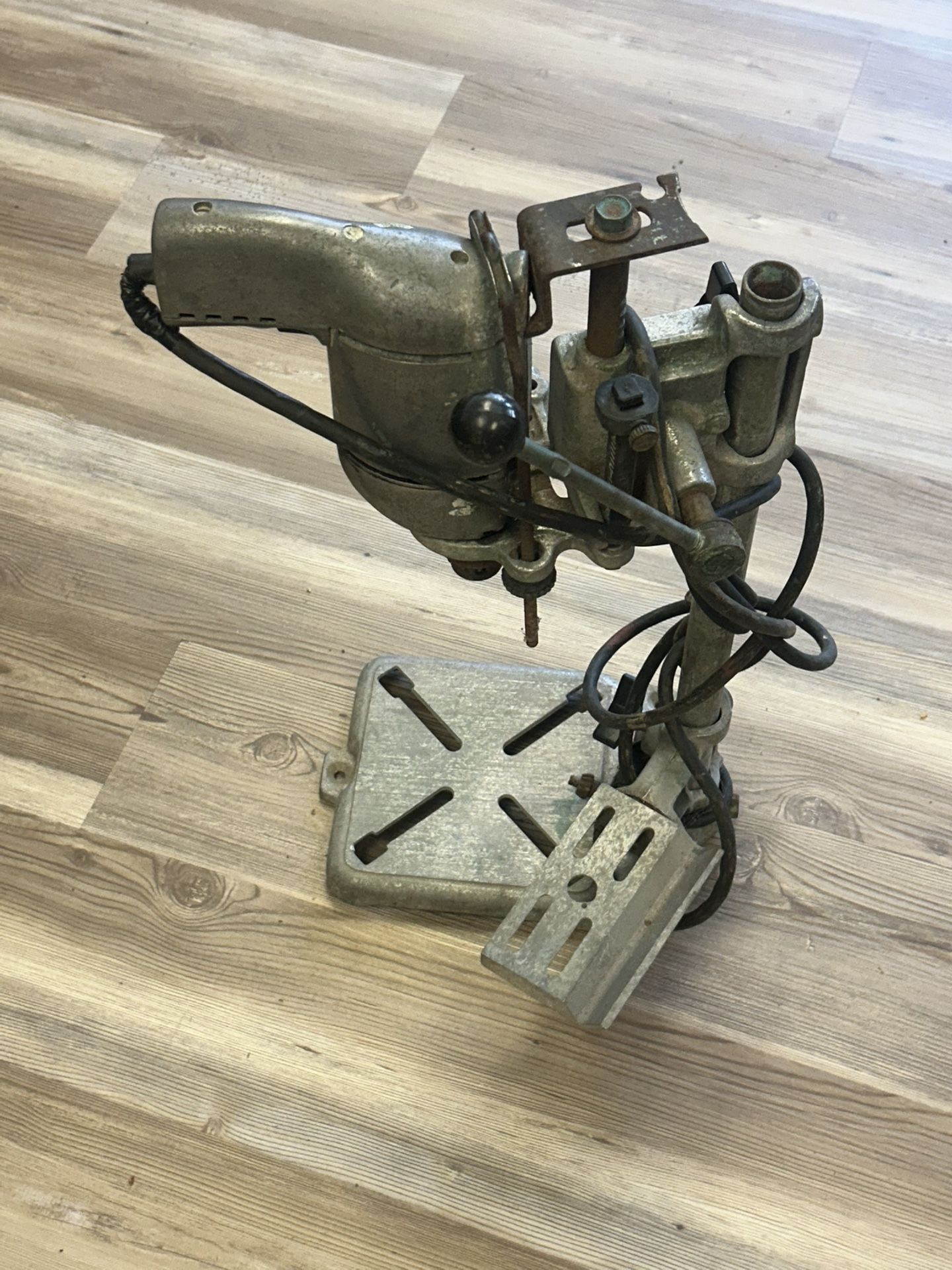 Vintage Sears Craftsman Drill Press Model 335 point 25926