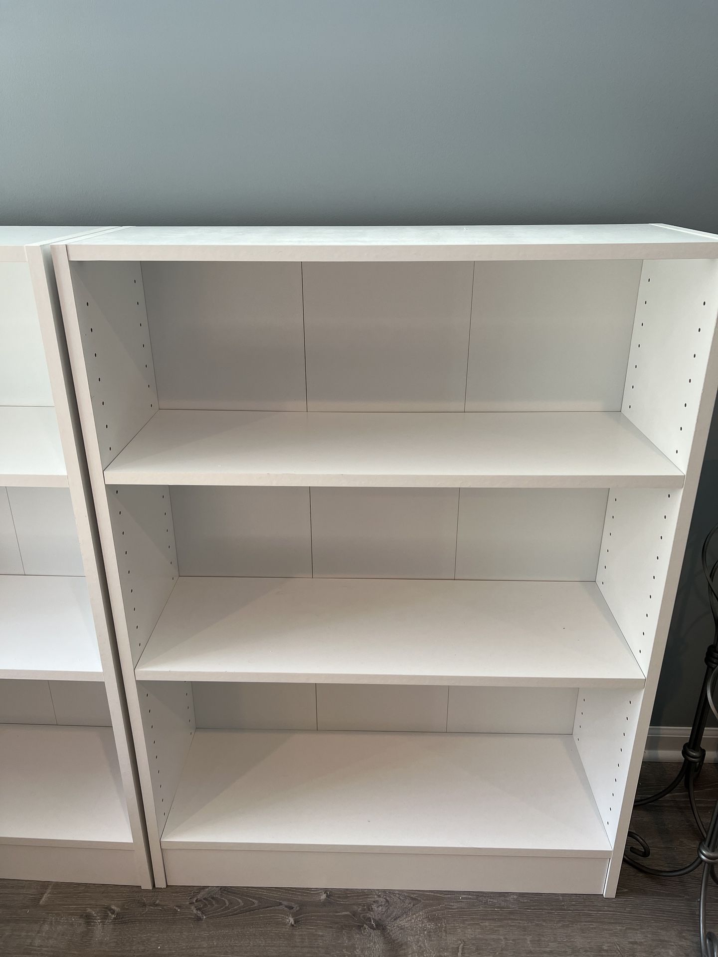 New White 3 Shelf Bookcase