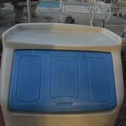 Step 2 Toy Box 