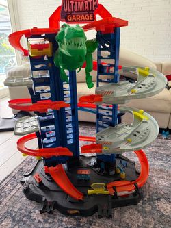Hot wheels  Ultimate garage