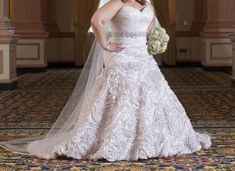 Wedding Gown- Plus Size