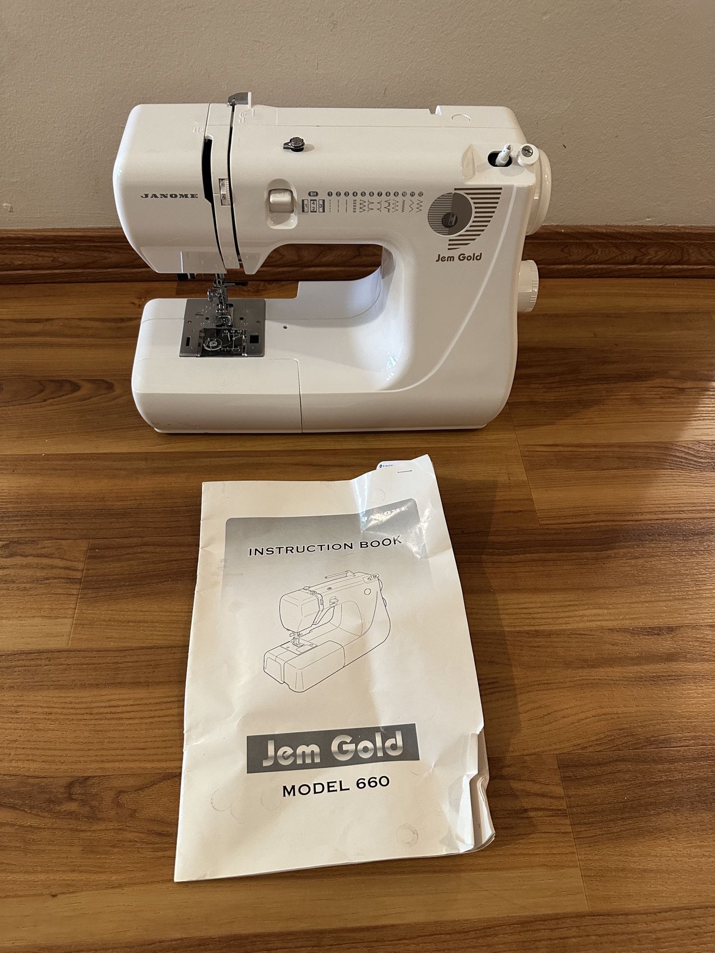 Janome Sewing Machine For Parts 