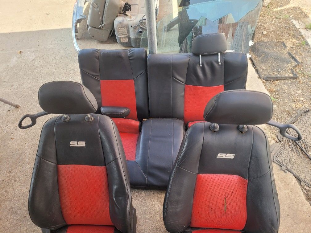 Cobalt Ss Seats