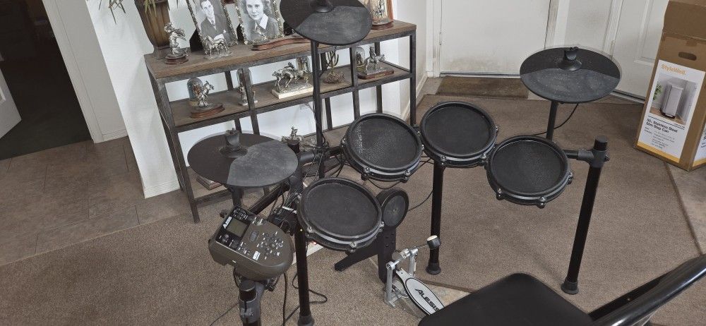 Alexis Electronic Drums - 8 PC Nitro Mesh Kit