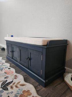 Shoes storage