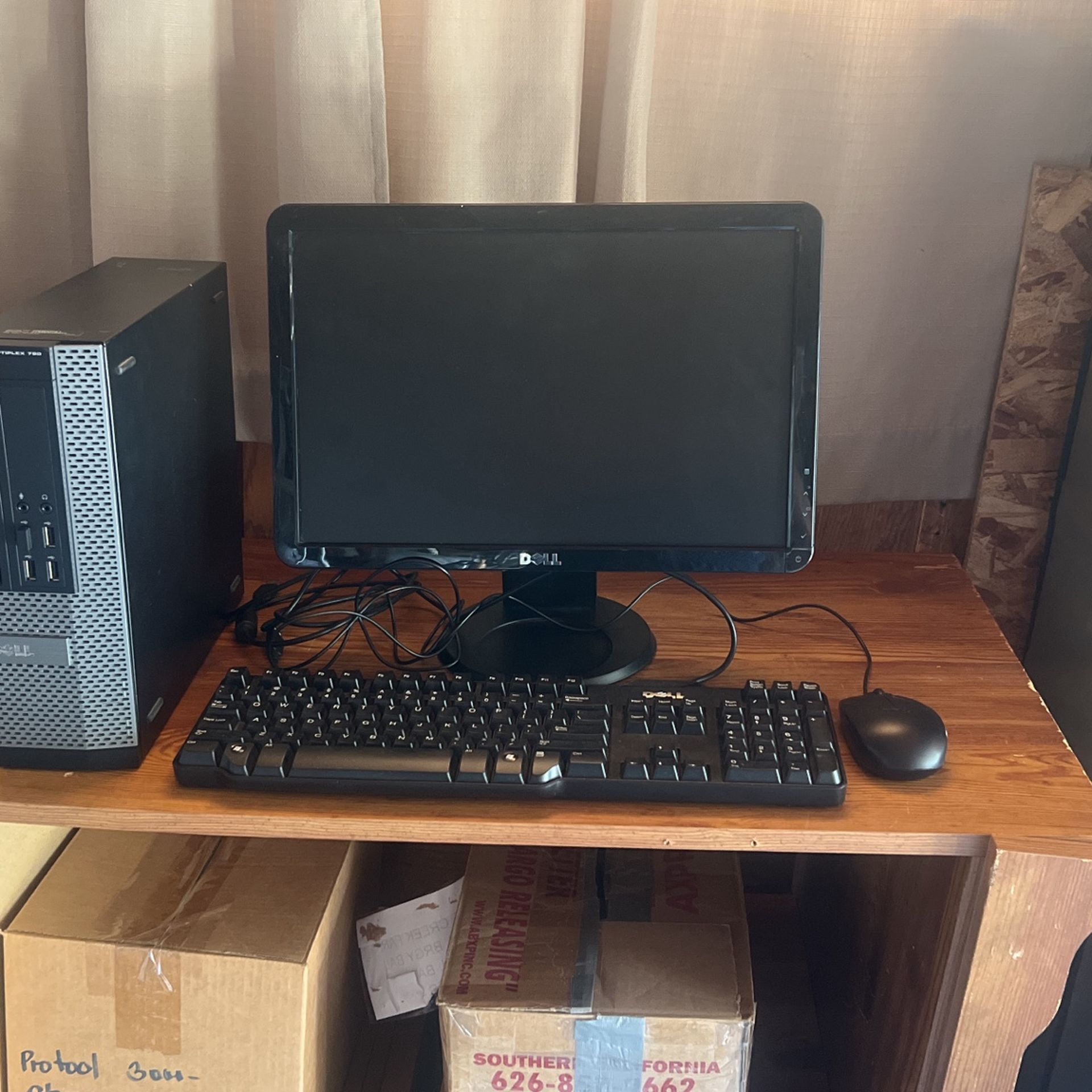 Dell desk top computer