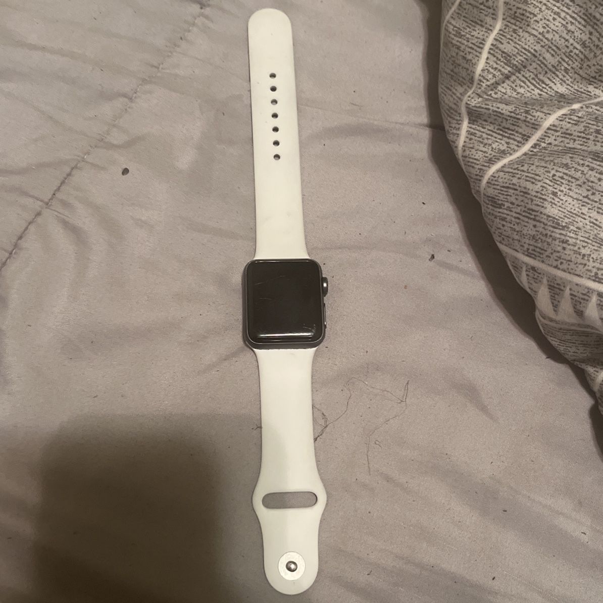 Series 3 Apple Watch With Charger