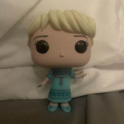 Young Elsa POP toy