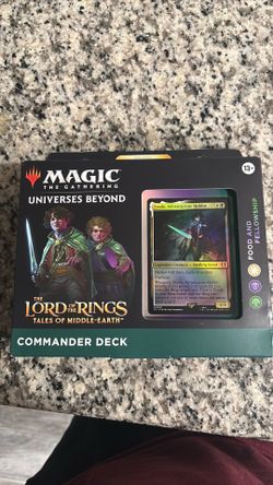 Magic the gathering the lord of the rings food and fellowship commander deck