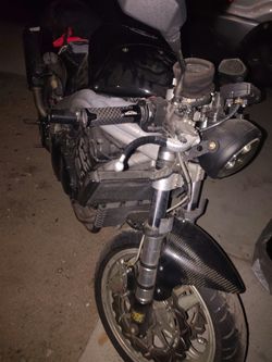 00’ Triumph 955 Cc