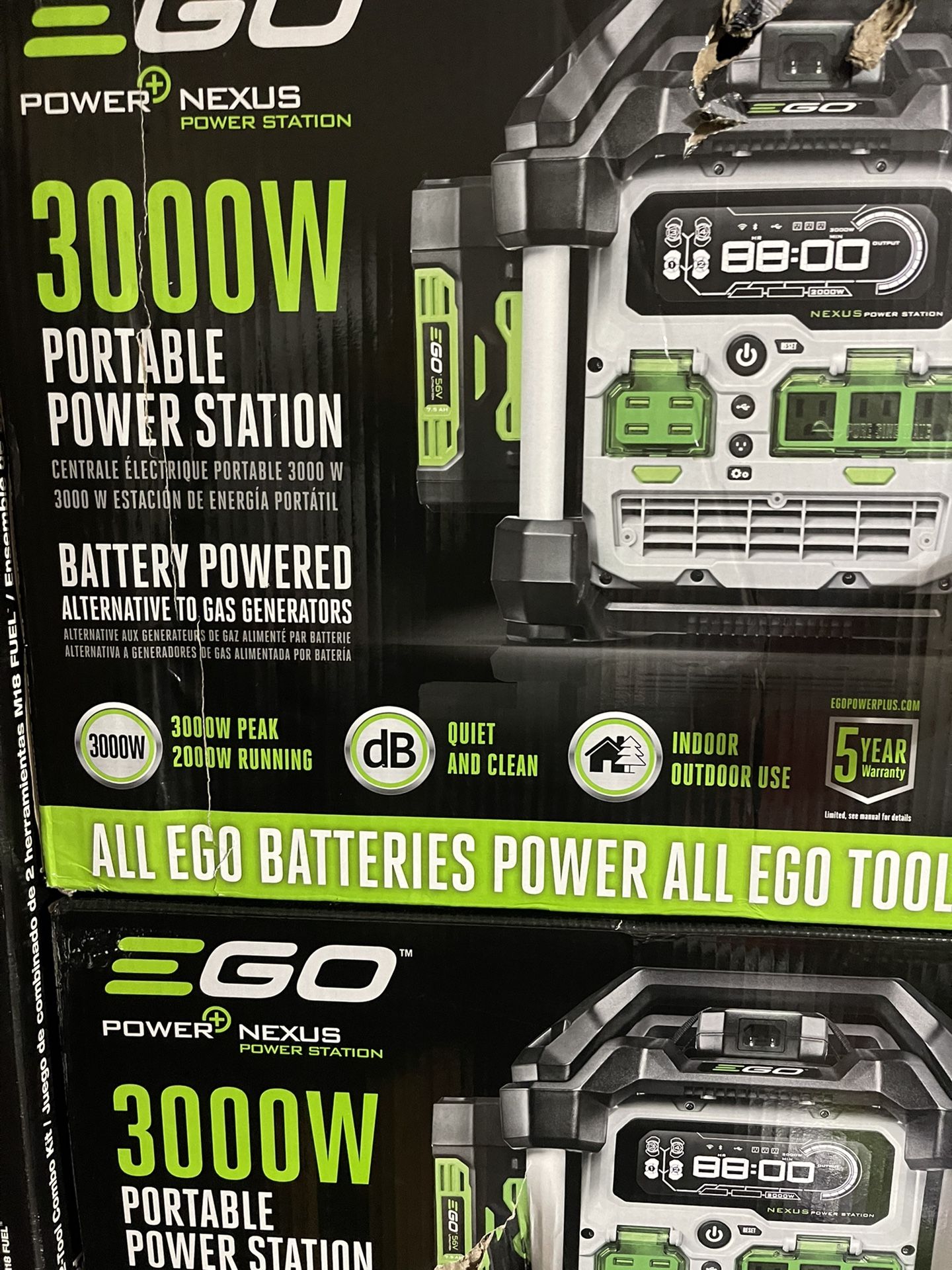 new-tools-power-station-complete-and-new-nuevo-retail-1100-plus-tax-700