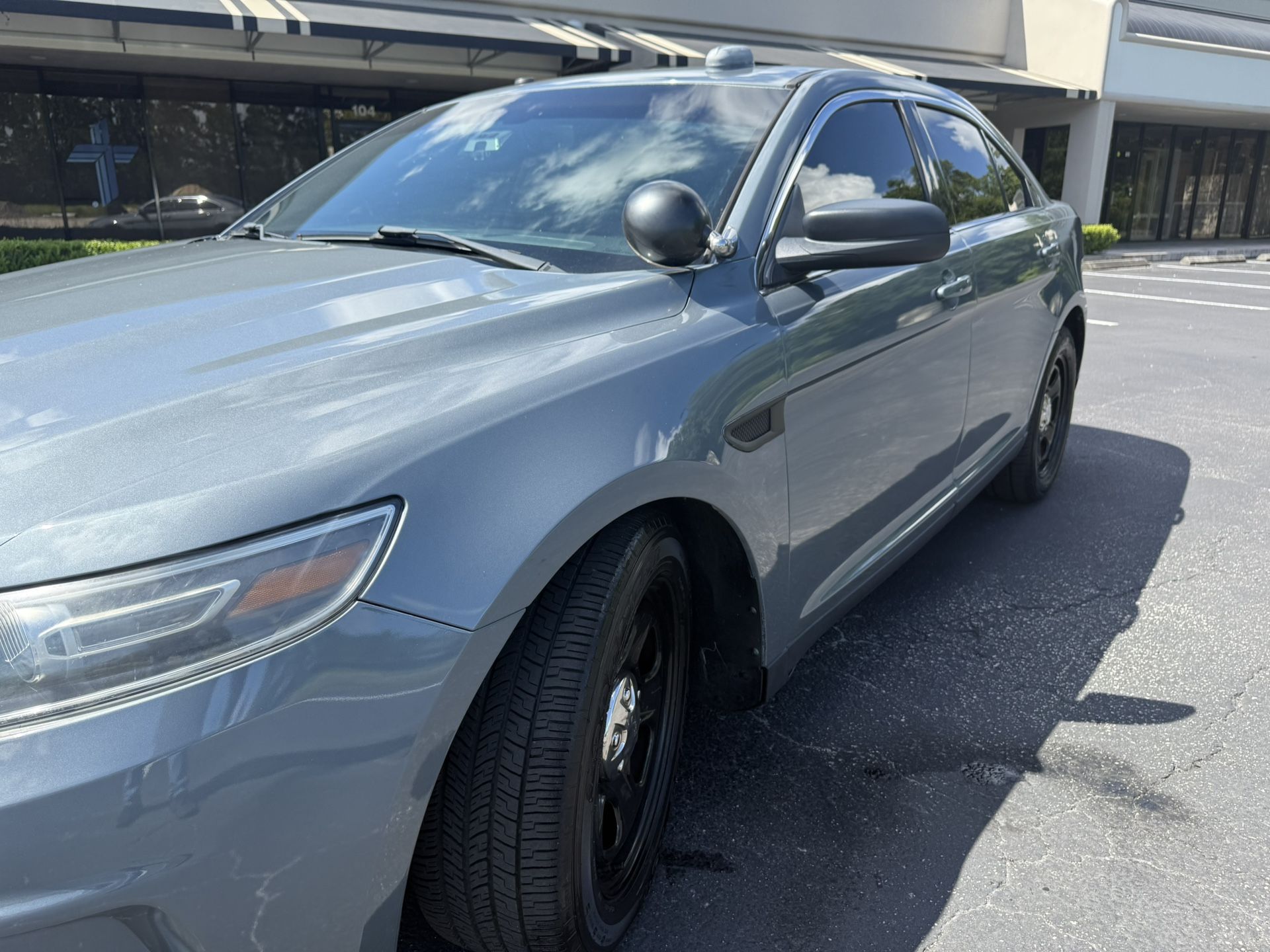 2016 Ford Taurus