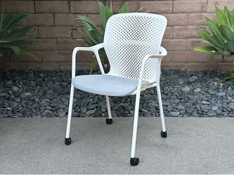 Authentic Herman Miller “Keyn” Side Desk Office Chair by Forpeople