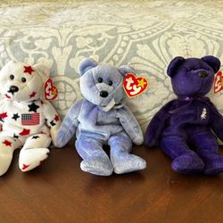 Trio of Collectible Beanie Babies 