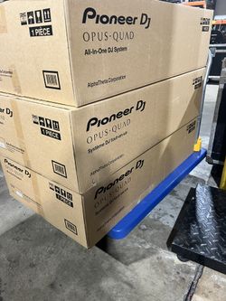 Pioneer DJ Opus-Quad Professional All In One Controller New