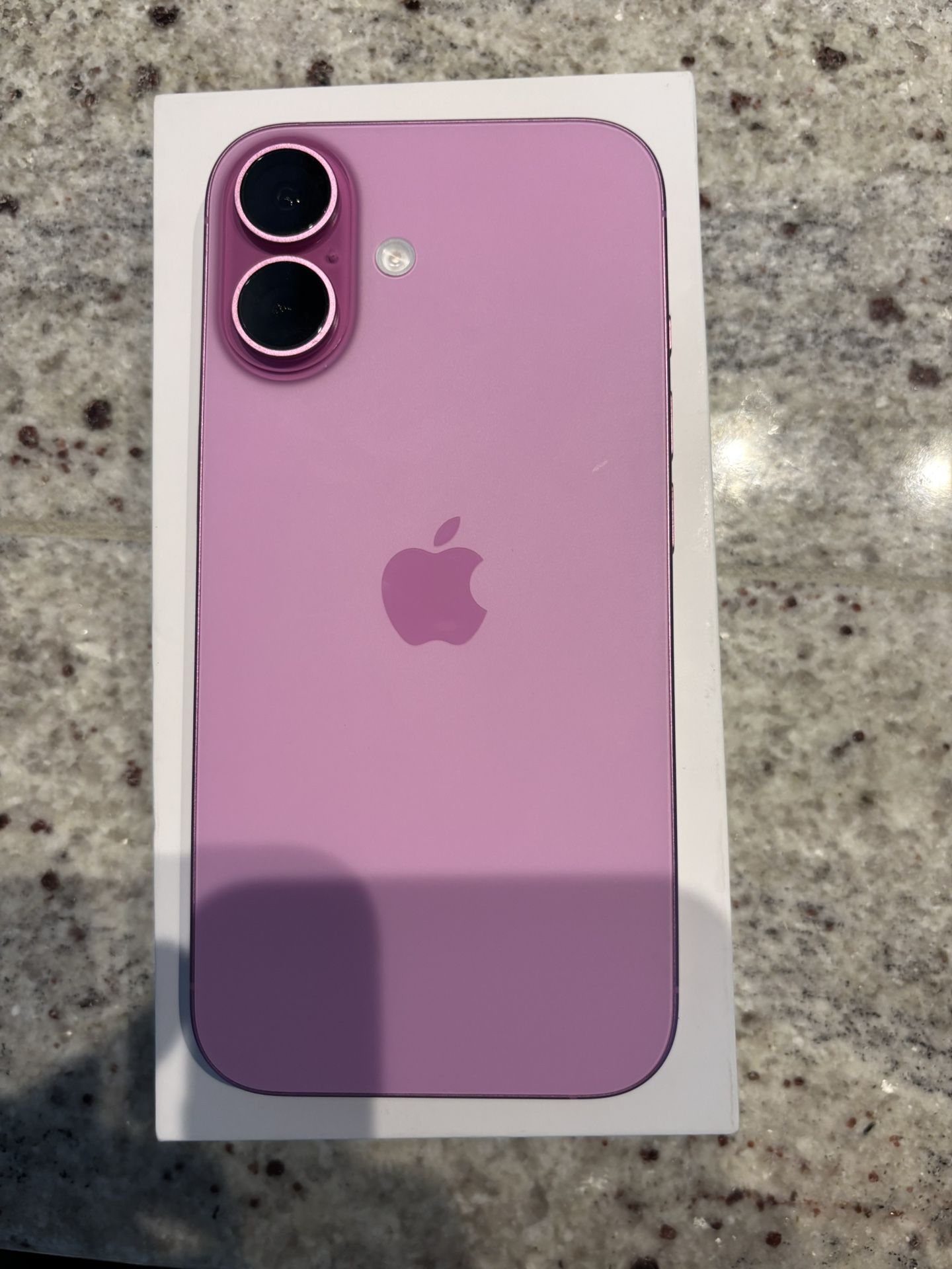 iPhone 16 Unlocked 