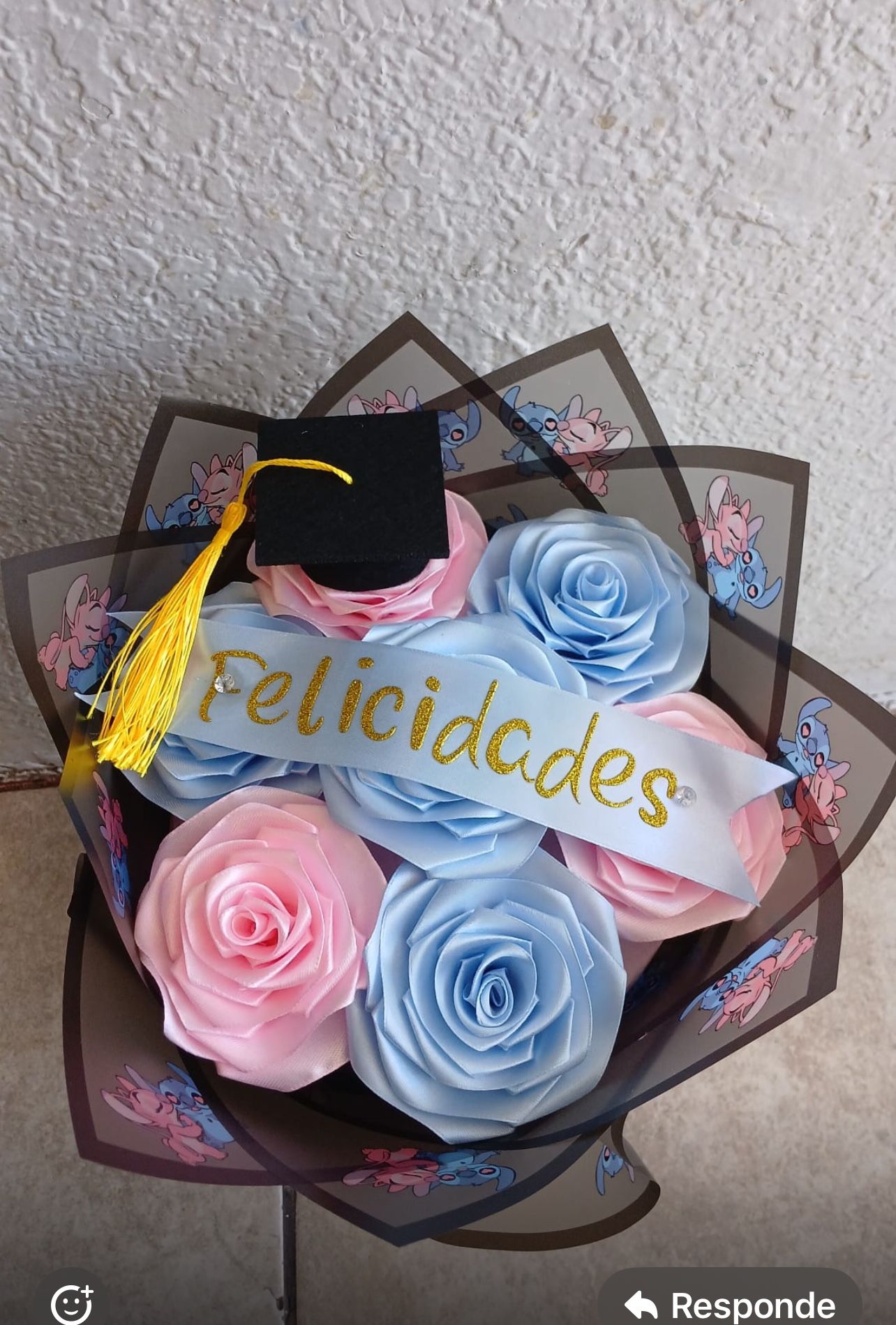 Ramo De Rosas Eternas Para Graduación.