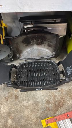 Weber Portable Tabletop Gas Grill