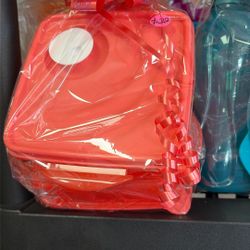 Tupperware 