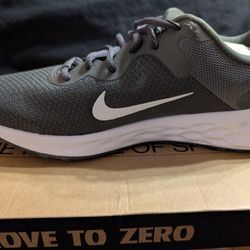 Nike Revolution 6 nn