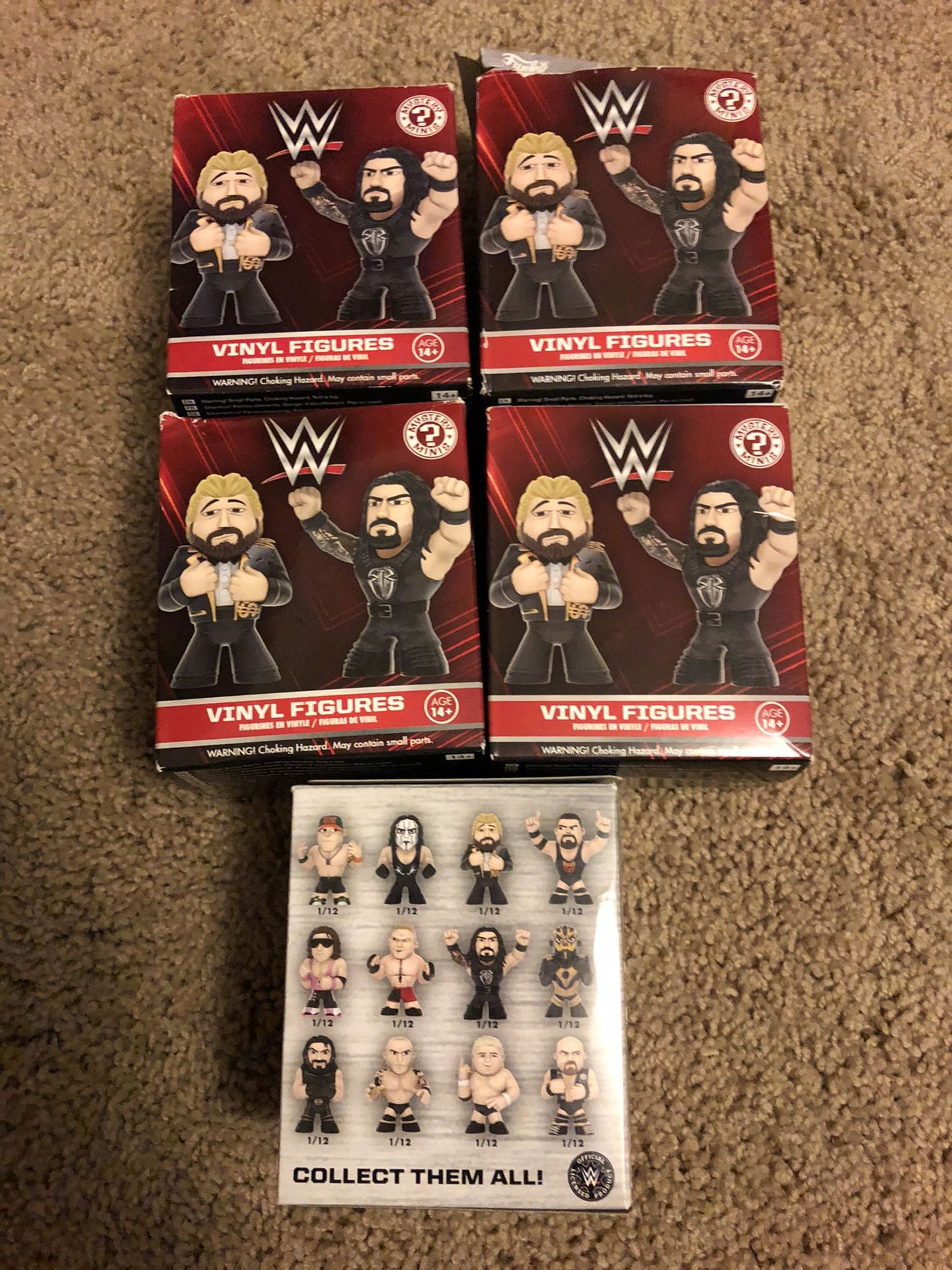 Five wrestling Funko. wrestling figures