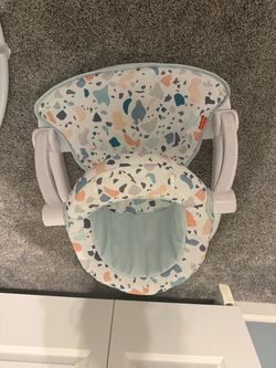Sit me up baby chair