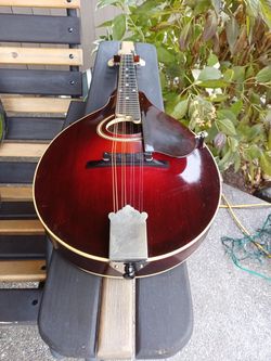 Vintage 1925 The Gibson Mandolin  Thumbnail