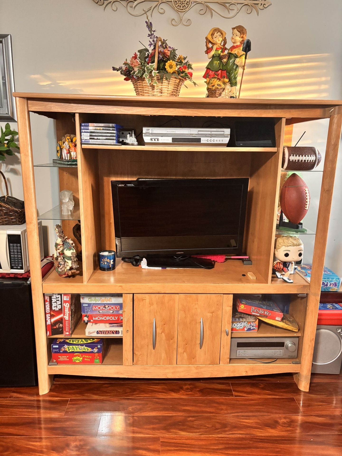 5x5 Feet Showcase Stand