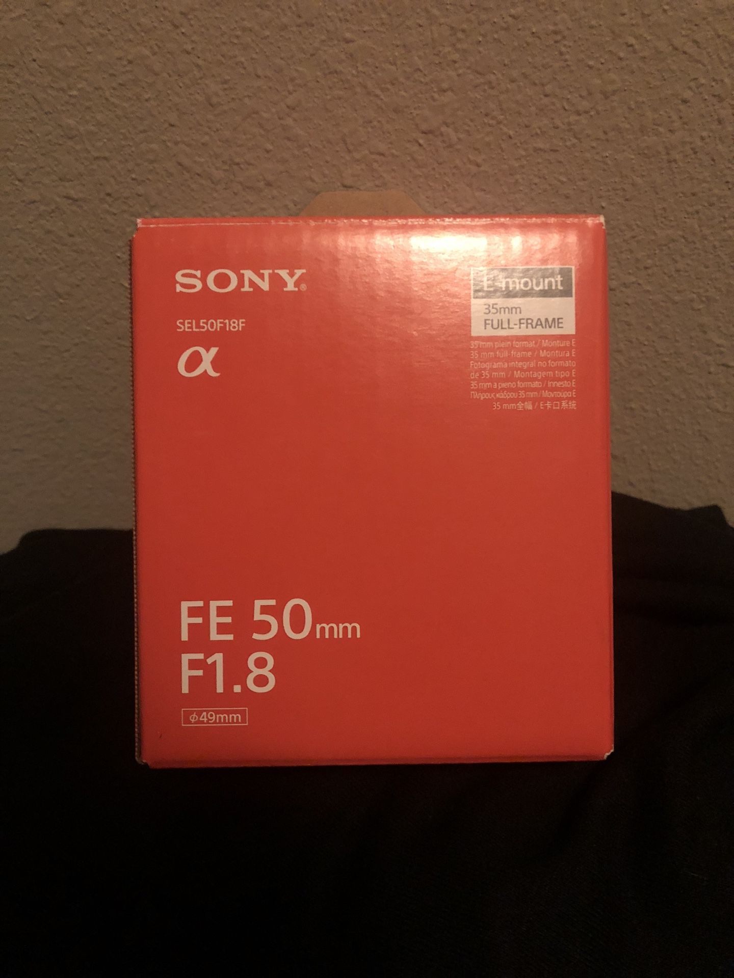 Sony FE 50mm F1.8 Lense