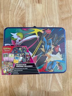 Fall 2025 Collector Chest - Miscellaneous Cards & Products - Gardevoir - Lucario - Pokemon Card