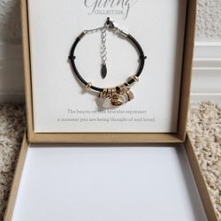 Giving Collection Bracelet