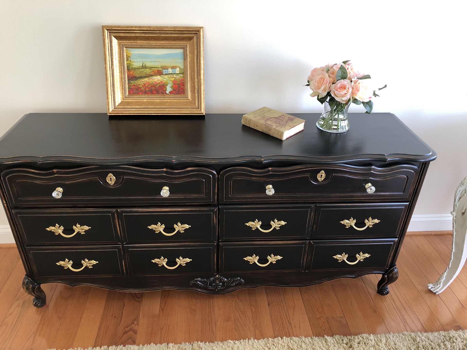 French Provincial/French Country Black 9 Drawer Dresser